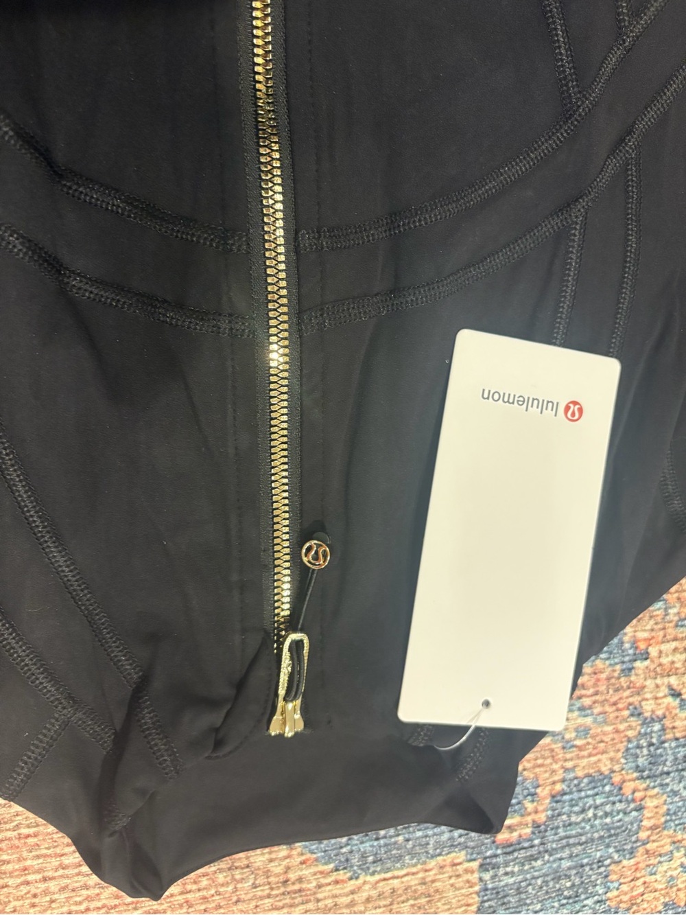 lululemon Women’s Jacket Black - Picture 4 of 6